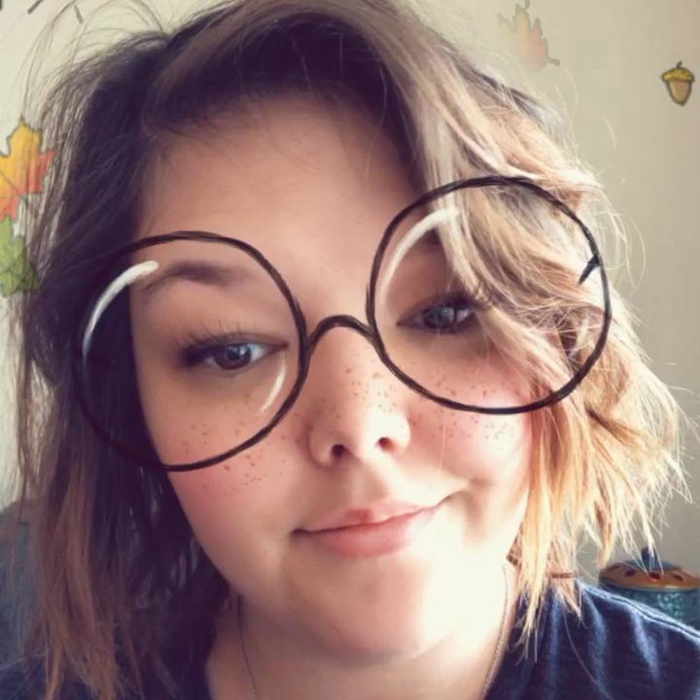 Meet your Posher, Kayla